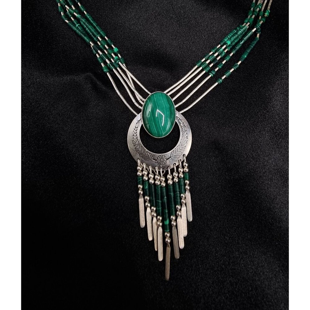 Vintage Early 2000s STC Signed 925 Sterling Silver Necklace W/ Malachite Stone